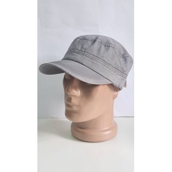 Мъжка шапка с козирка 651